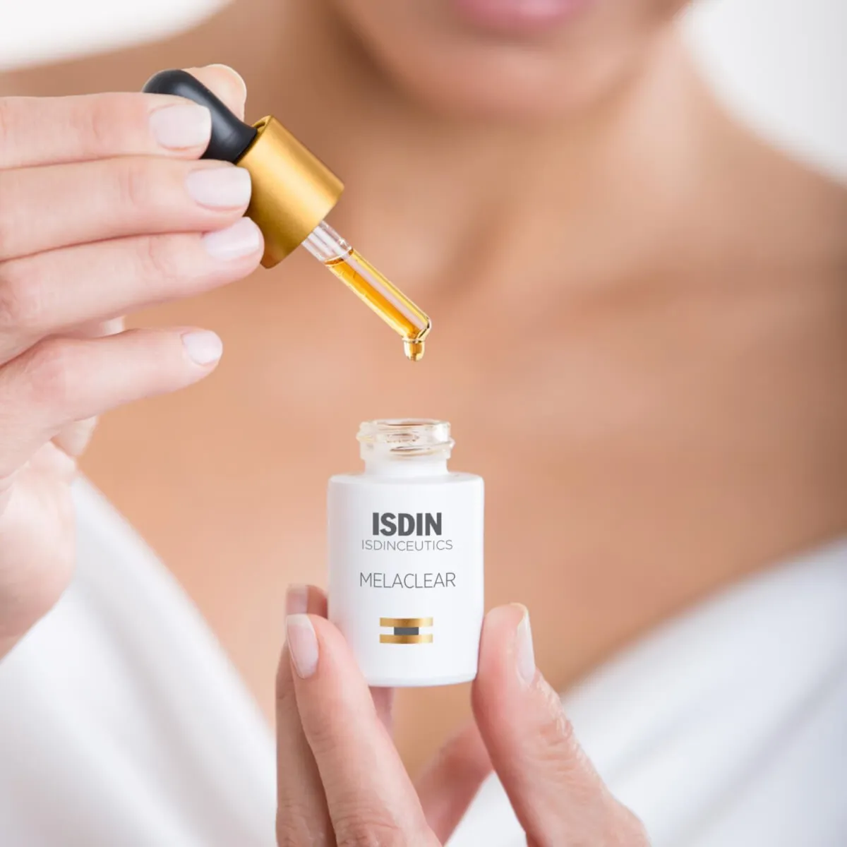 ISDIN - ISDIN Isdinceutics Melaclear  15ML- Sérum Facial Antimanchas
