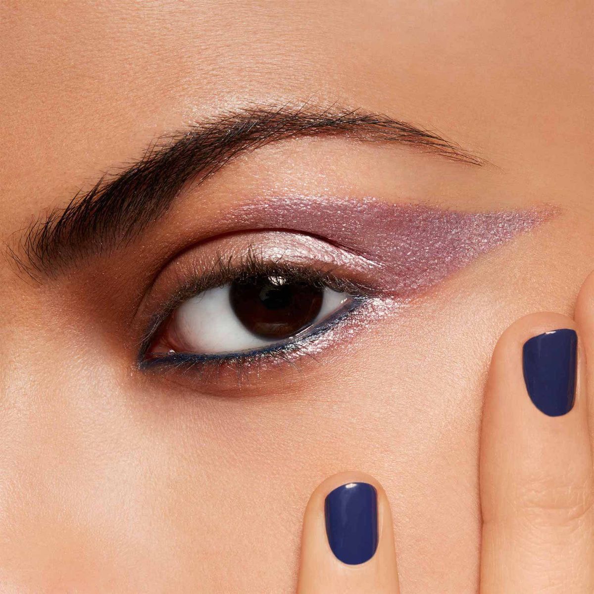 MAC - Sombra Líquida Dazzleshadow 4.6g