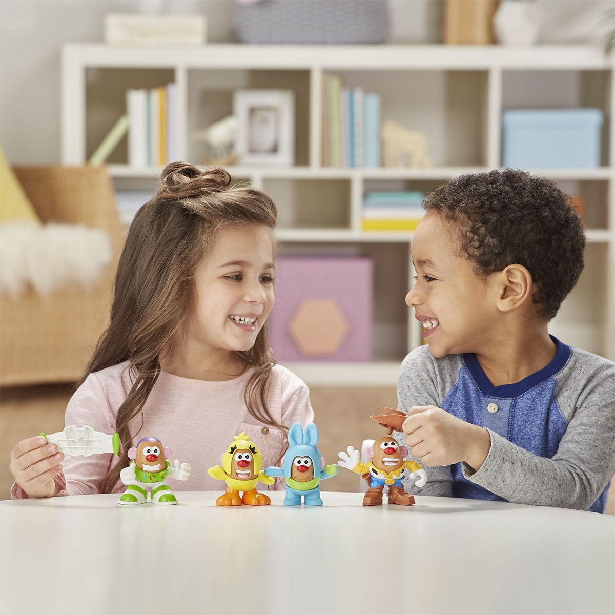 POTATO HEAD - 4-Pack Sr. Y Sra. Cara de Papa Toy Story 4