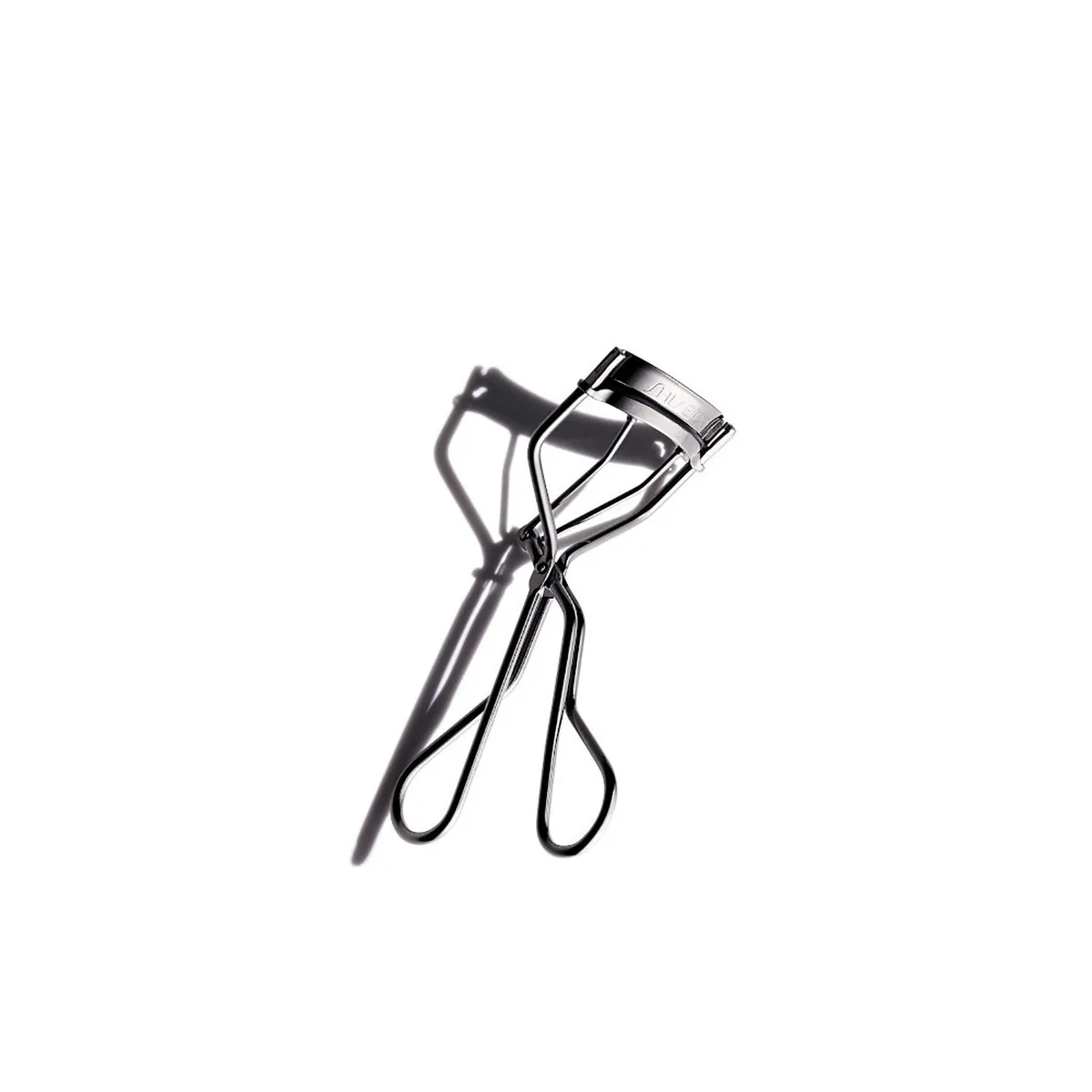 SHISEIDO - Rizador de Pestañas