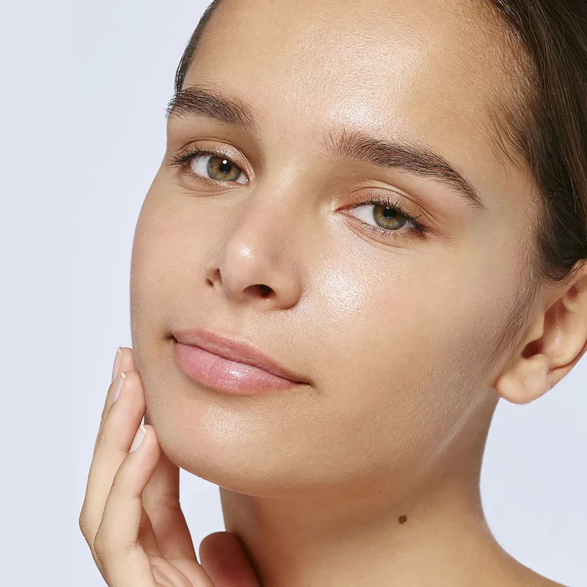 LOREAL PARIS - Protector Solar UV Defender Hidratacion FPS 50+