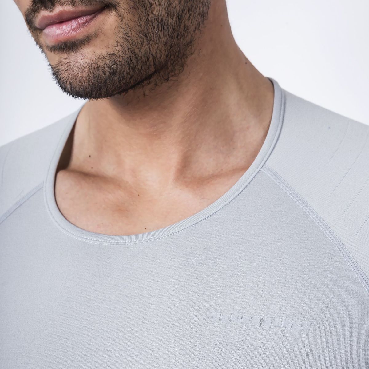 ENERSOCKS - Camiseta Deportiva Hombre 