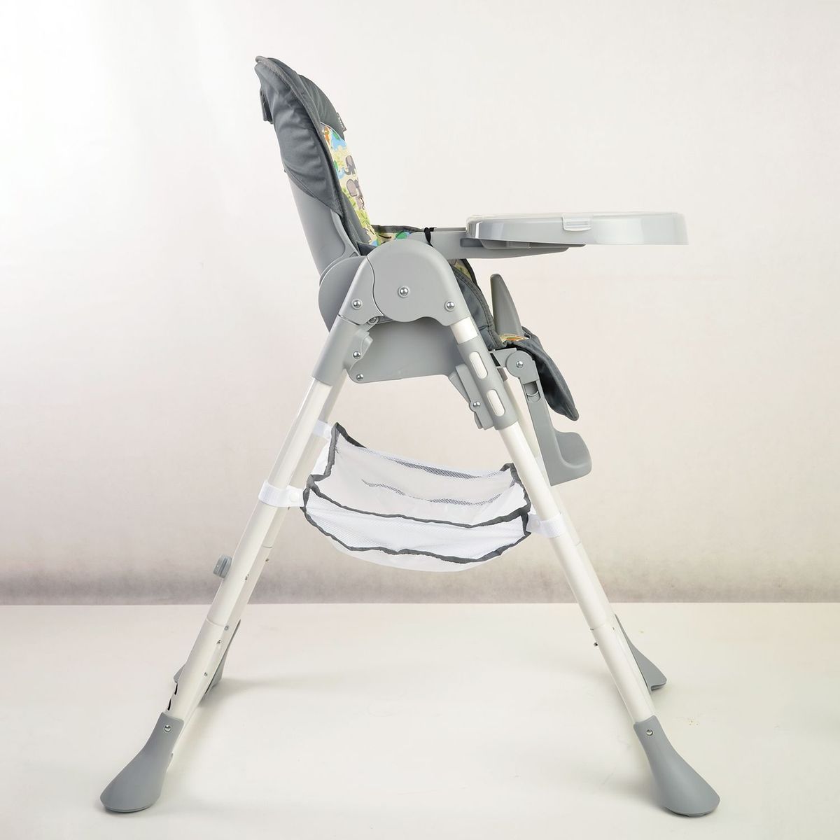 BORN - Silla de Comer Neutral