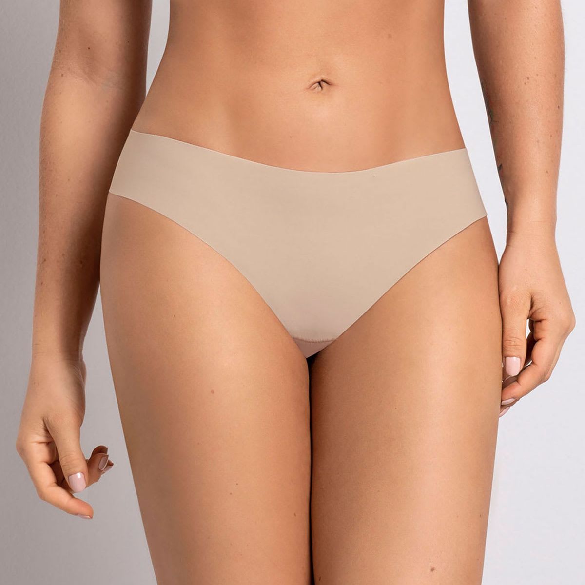 LEONISA - Brasilera Invisible con Tela Inteligente Leonisa