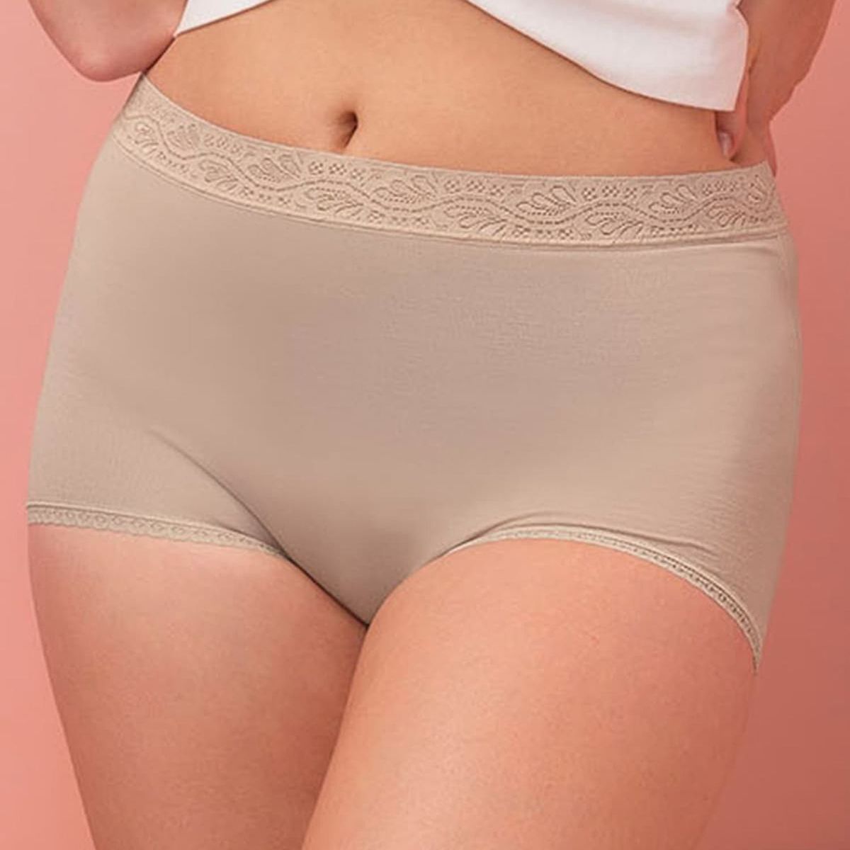 LEONISA - Paquete x 3 Confortables Calzones Clásicos de Ajuste y Cubrimiento Total