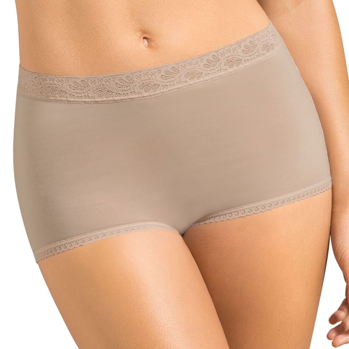 LEONISA - Paquete x 3 Confortables Calzones Clásicos de Ajuste y Cubrimiento Total Leonisa