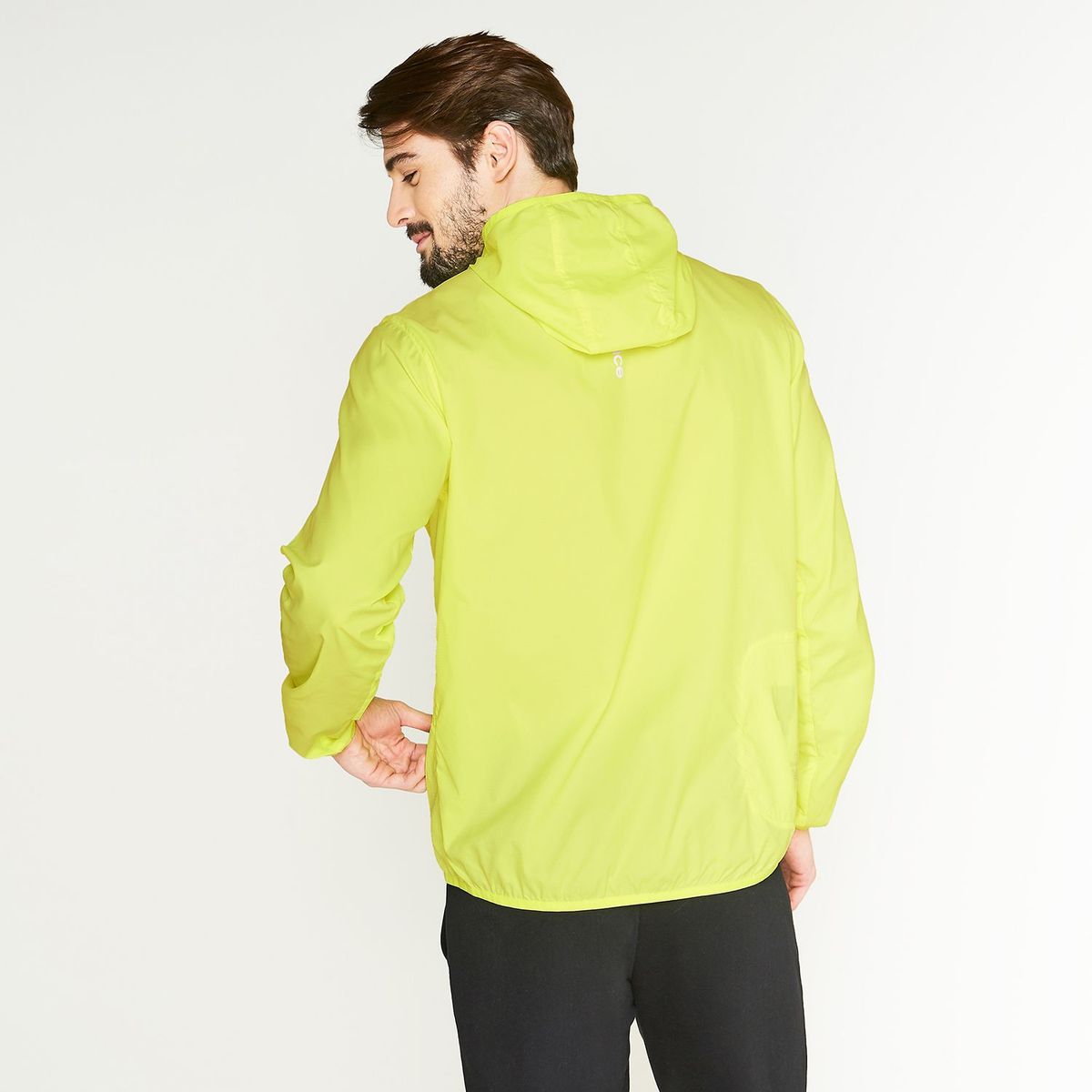 NEW BALANCE - Cortavientos Running