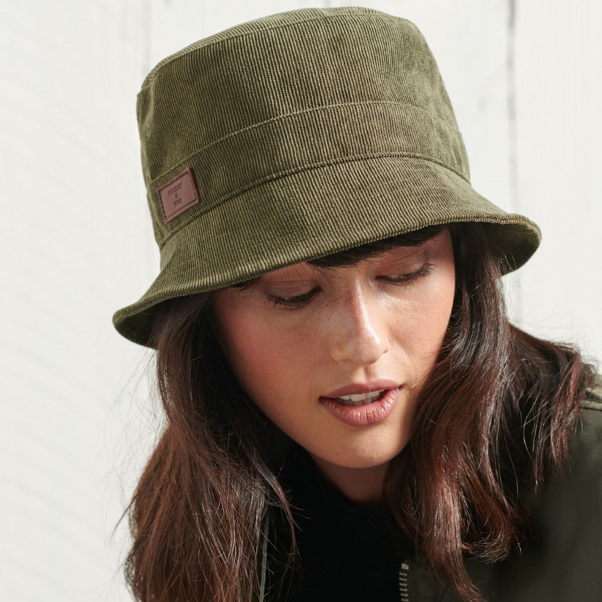 SUPERDRY - Bucket Hat Mujer