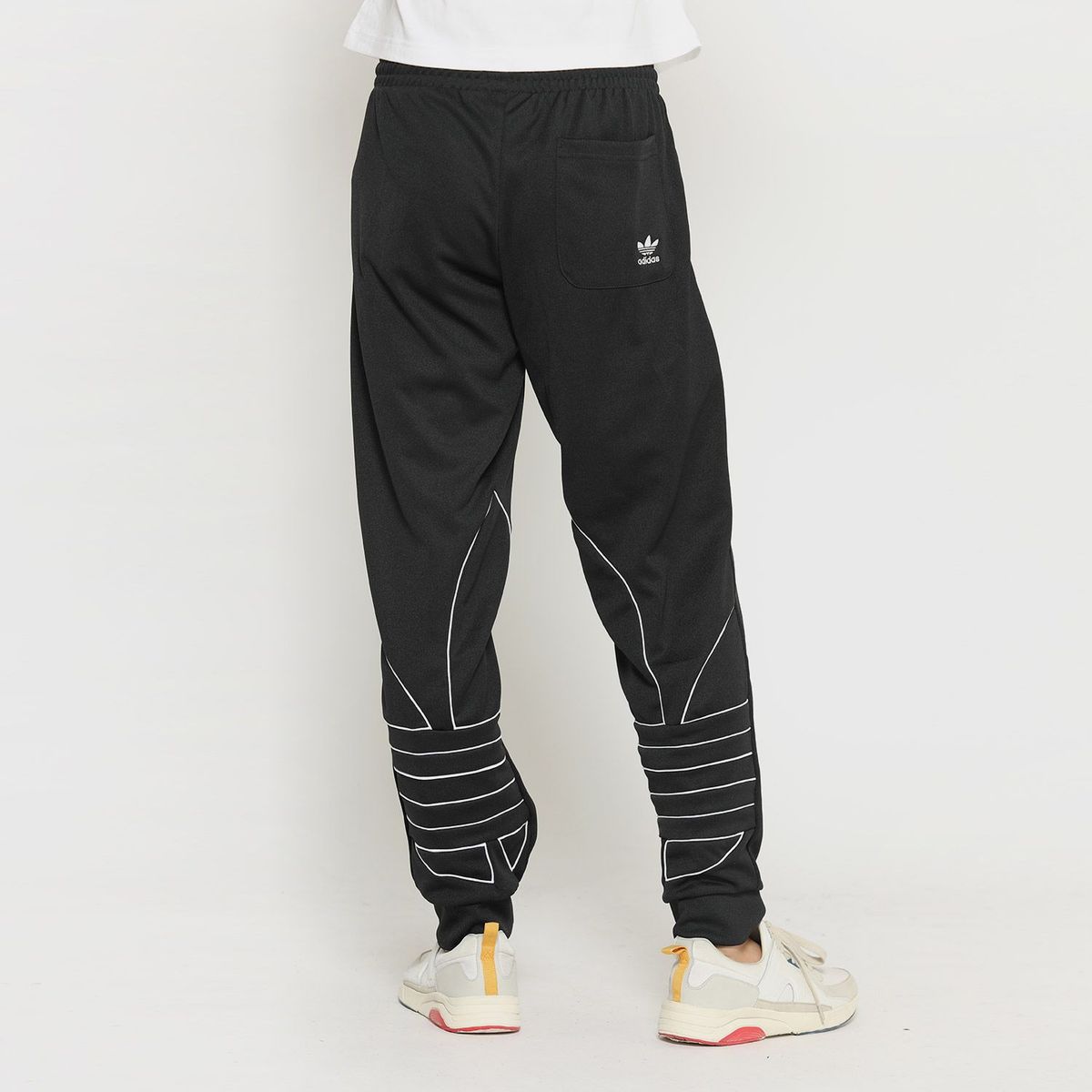 ADIDAS ORIGINALS - Pantalón Hombre