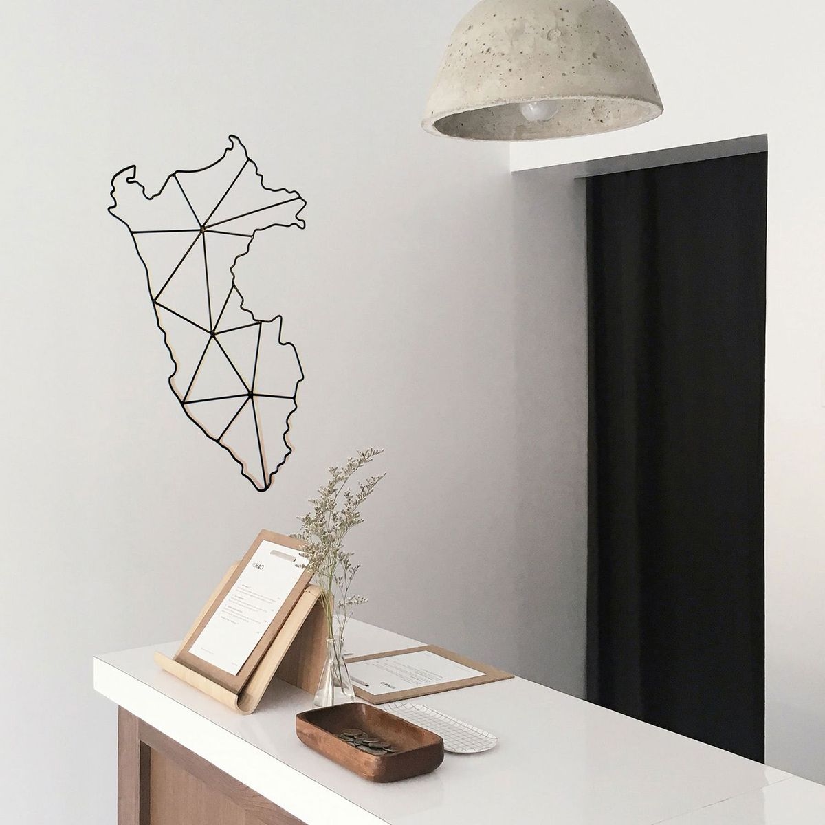 WELCOME HOME LIMA - Mapa Peru Metal Nordico 50Cm Negro