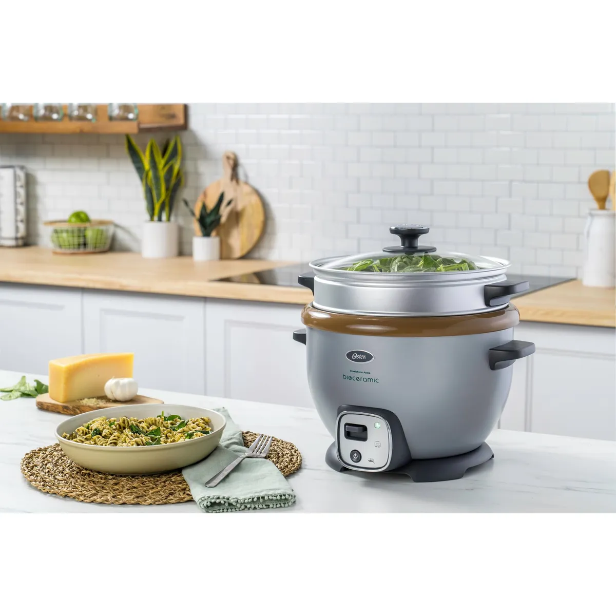 OSTER - Arrocera multiusos 2.2 lt Oster con función sofrito y Bioceramic CKSTRC7130S