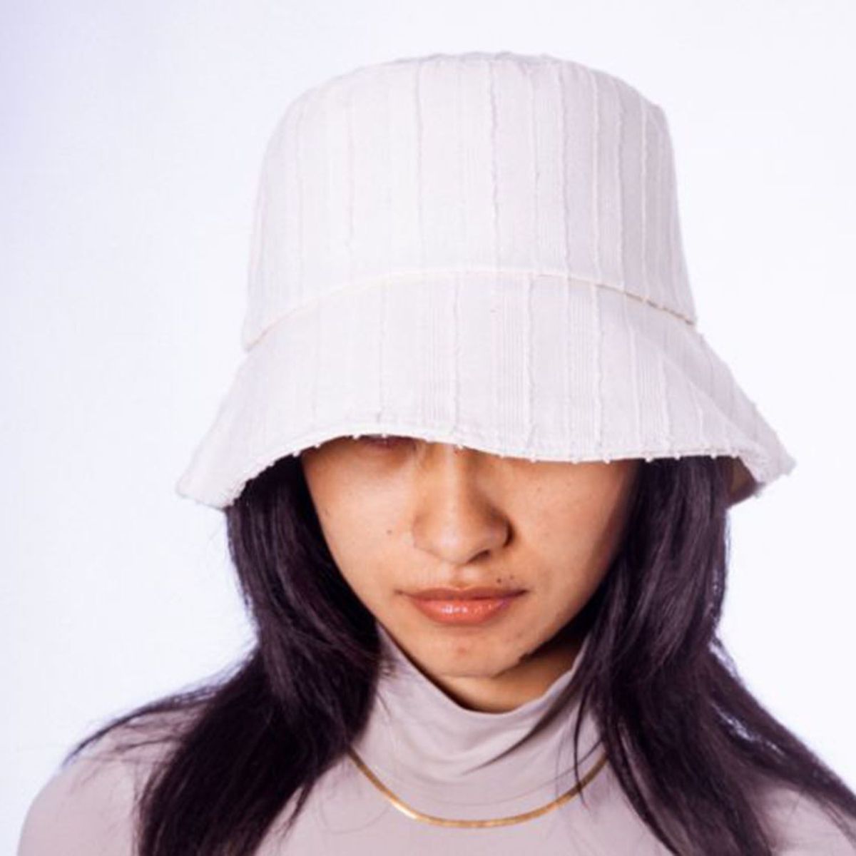 FEI FEI - Bucket Hat Regina Crema