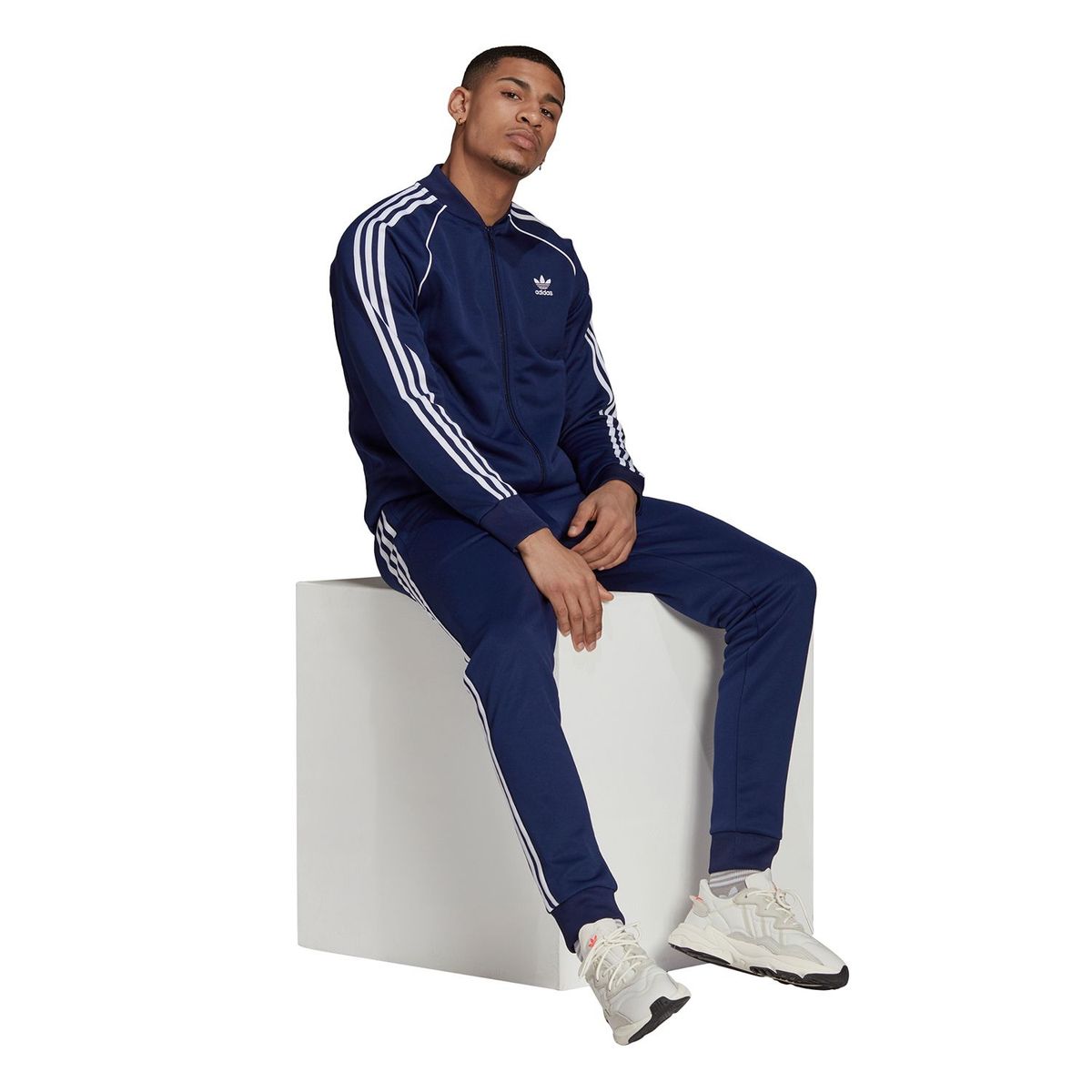ADIDAS - Polerón Hombre
