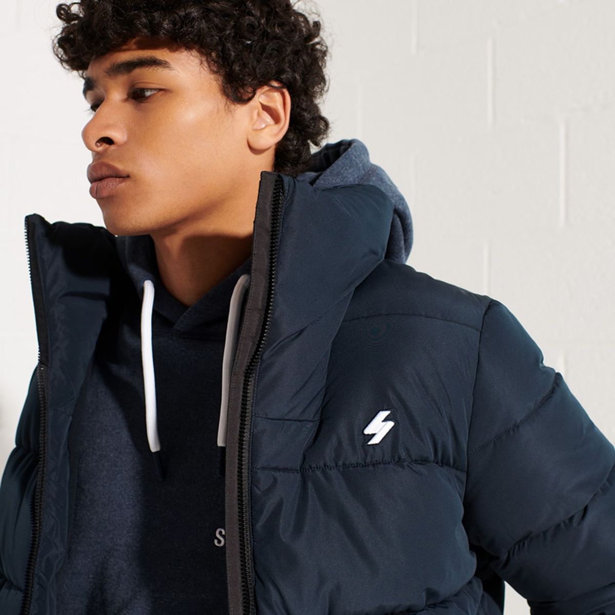 SUPERDRY - Casaca Hombre