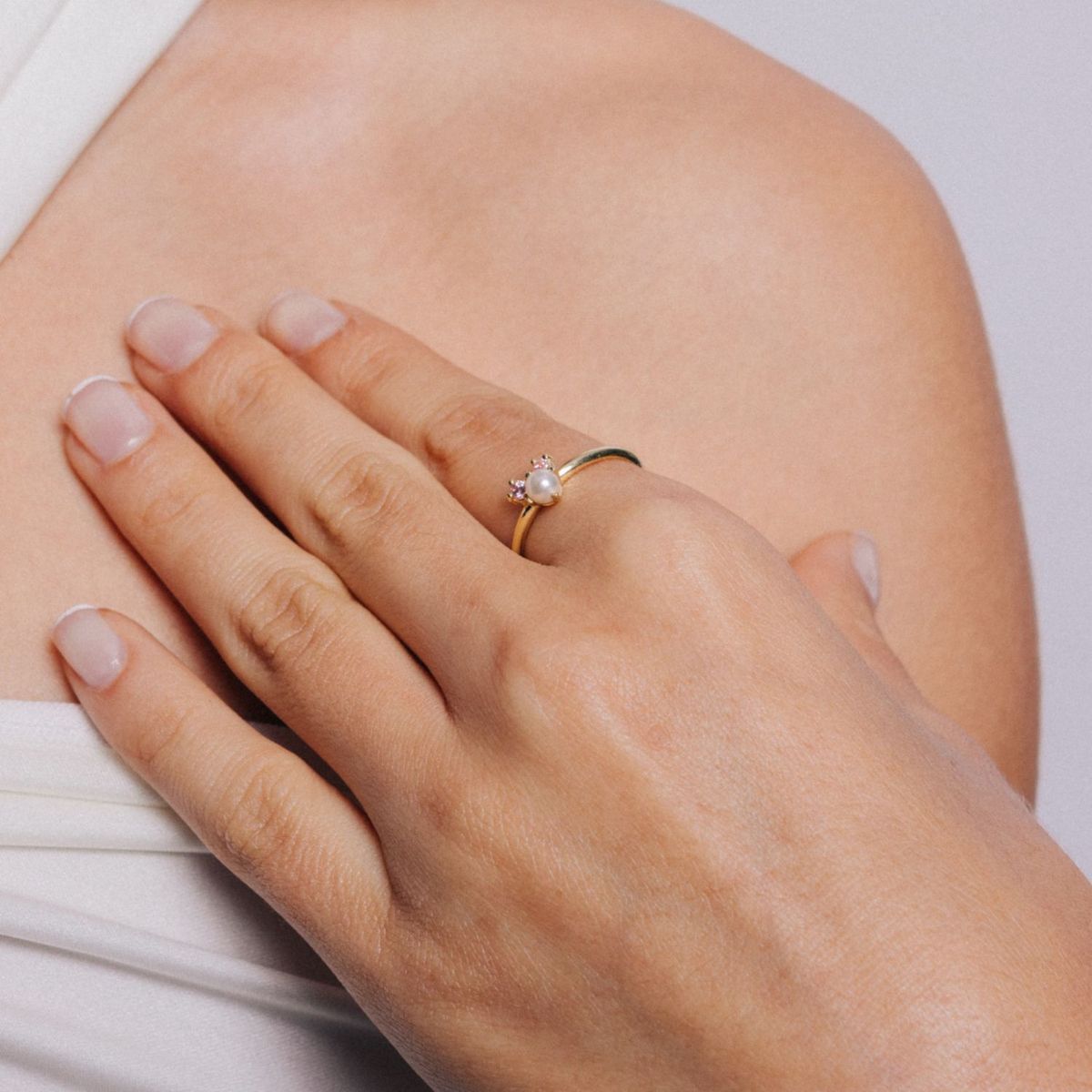 MAISHA - Anillo Oro 18K Coral