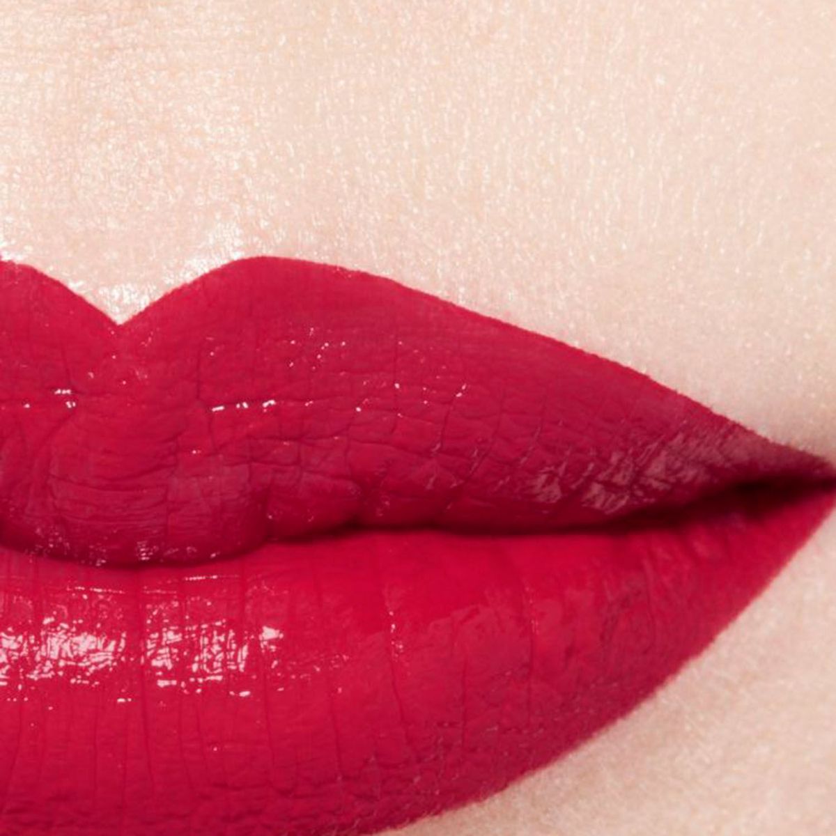 CHANEL - Rouge Allure Laque Eternite 79