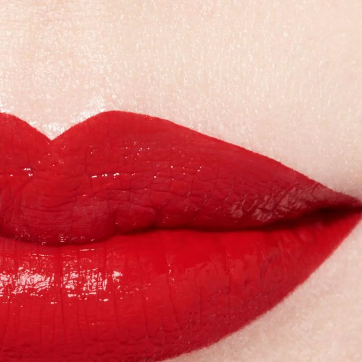 CHANEL - Rouge Allure Laque Eternite 79