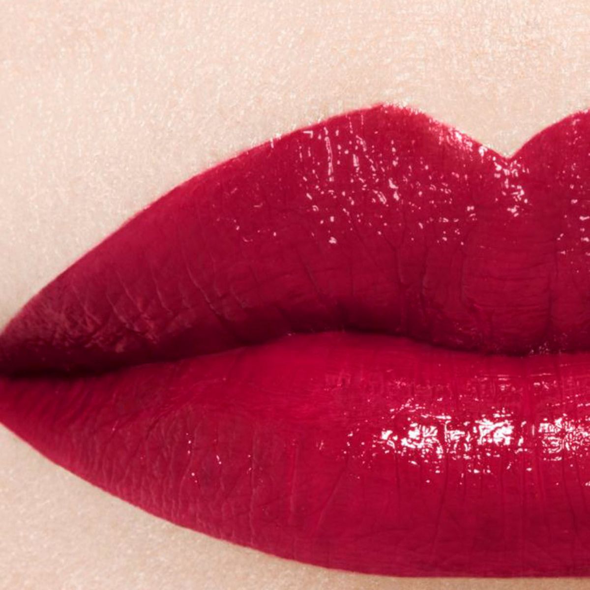 CHANEL - Rouge Allure Laque Eternite 79