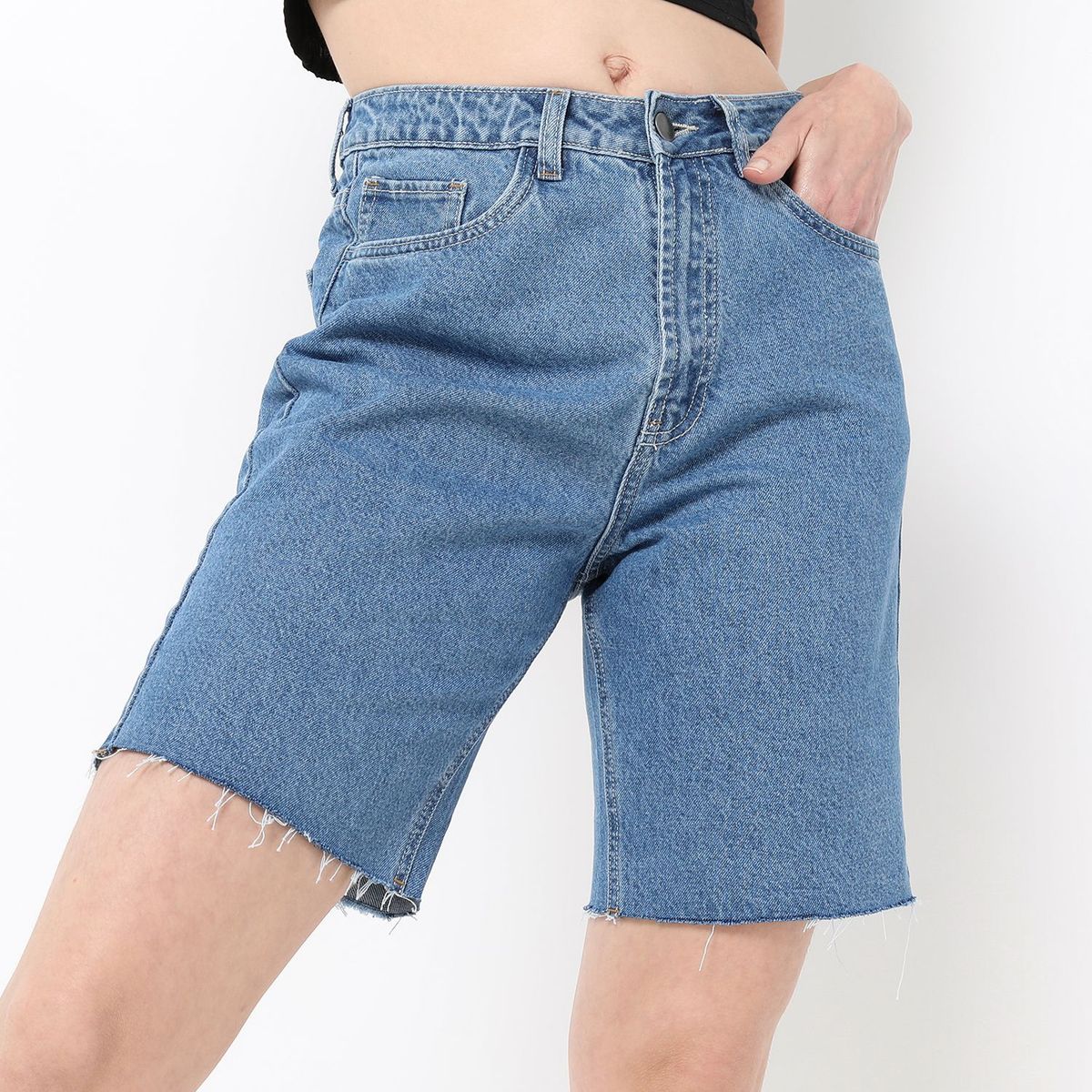 BASEMENT - Biker Short Denim Mujer Basement x Carolina Braedt