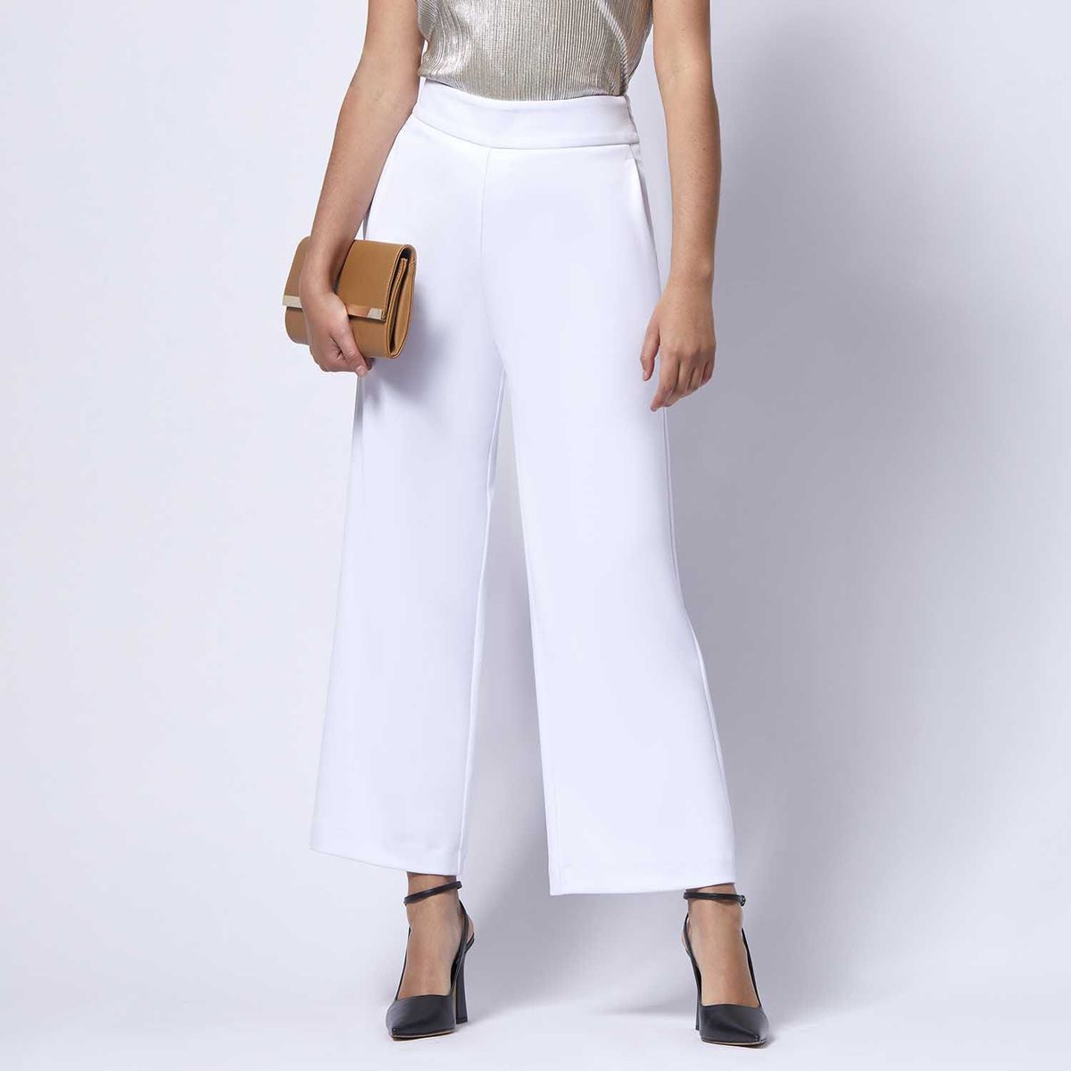 CAMILA VIALI - Palazzo  Camila Viali Nixa En Perla