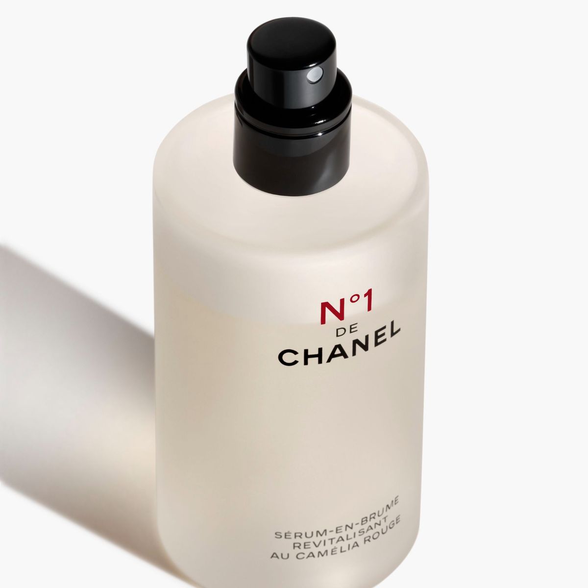CHANEL - N°1 DE CHANEL SÉRUM EN BRUMA REVITALIZANTE Antipolución - Refresca - Aporta Luminosidad