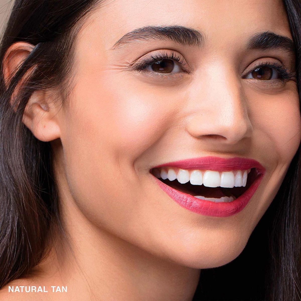 BOBBI BROWN - Base Skin Long-Wear Weightless Foundation SPF 15