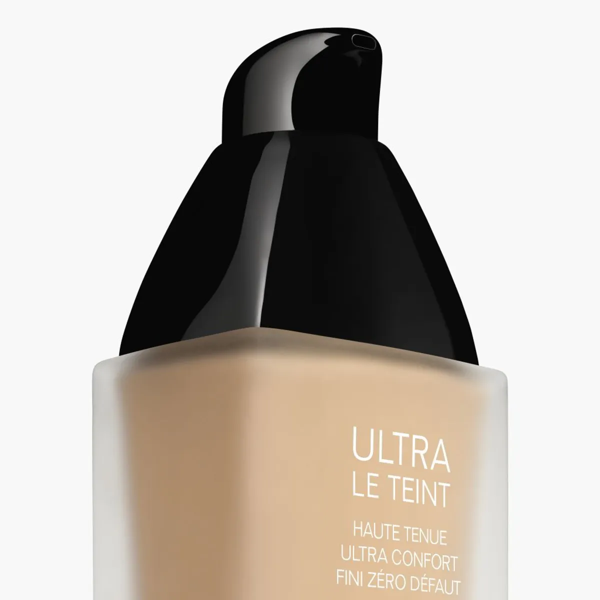 CHANEL - ULTRA LE TEINT FLUIDE Larga Duración - Ultraconfortable - Acabado Perfecto