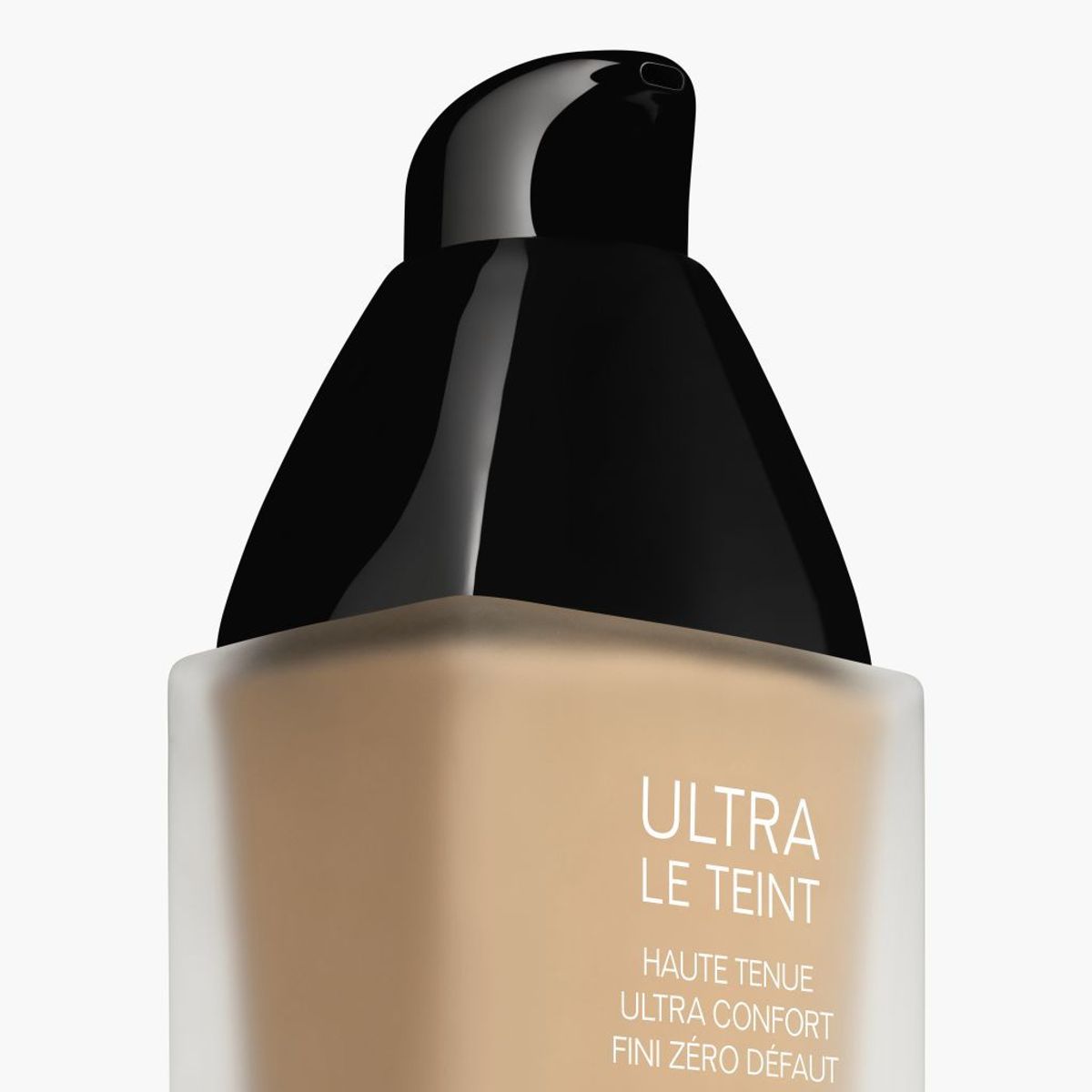 CHANEL - ULTRA LE TEINT FLUIDE Larga Duración - Ultraconfortable - Acabado Perfecto