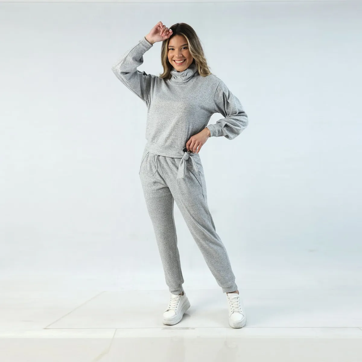 FORDAN JEANS - Pantalón Jogger y Chompa Mujer Fordan Jeans