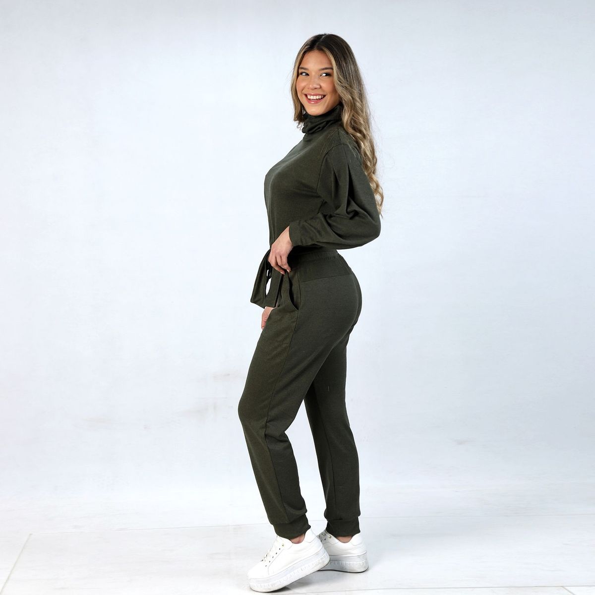 FORDAN JEANS - Pantalón Jogger y Chompa Mujer Fordan Jeans