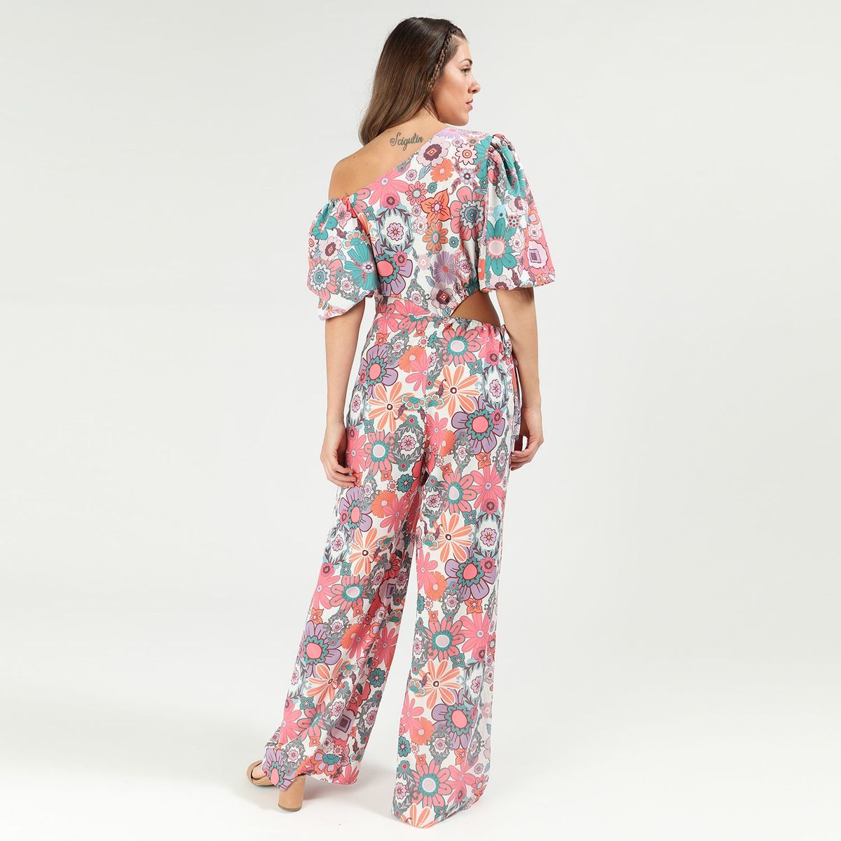 BASEMENT - Enterizo Mujer Basement x Capittana