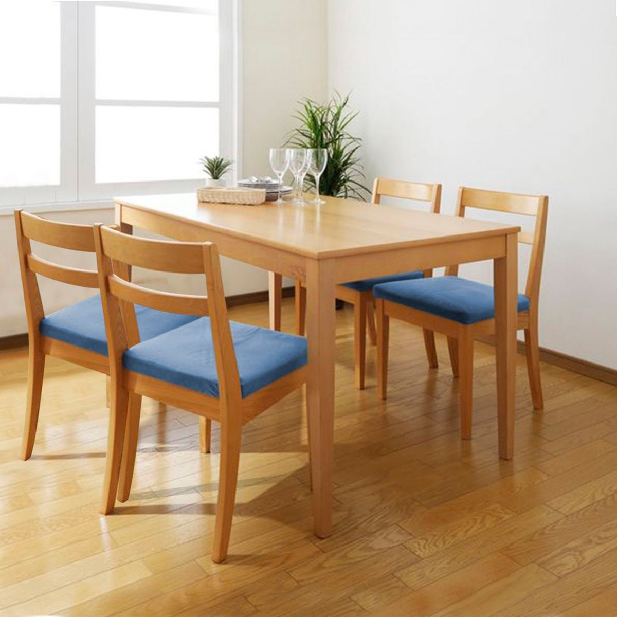 HOME PREMIUM - Juego de Comedor 4 Sillas Marcel