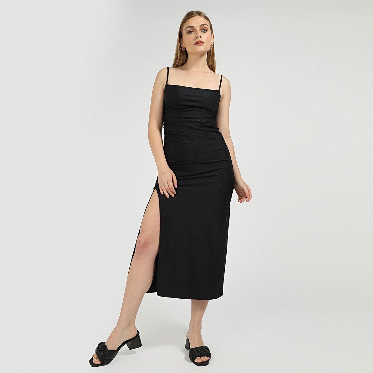 BASEMENT - Vestido Largo Mujer Basement x Donna Cattiva