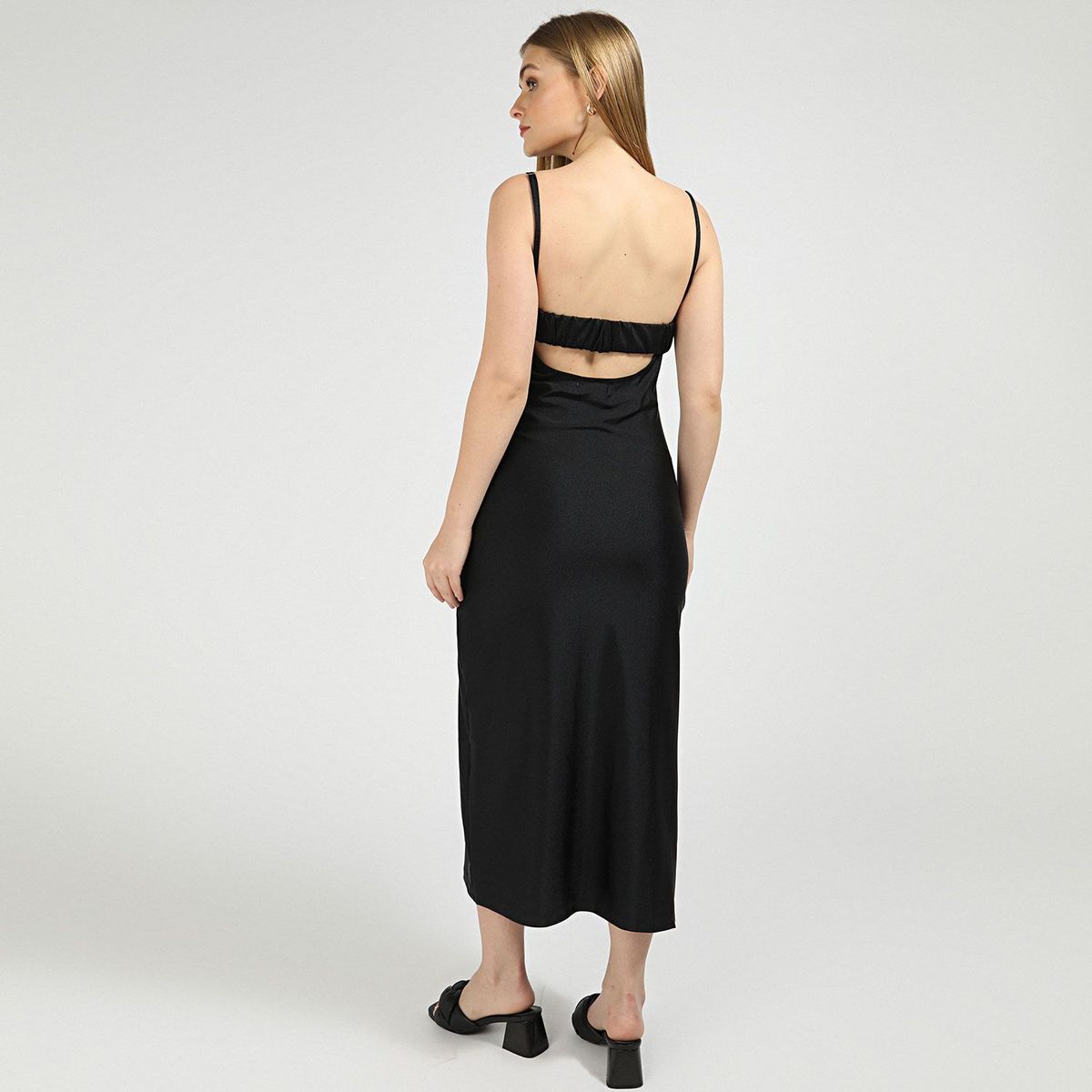 BASEMENT - Vestido Largo Mujer Basement x Donna Cattiva