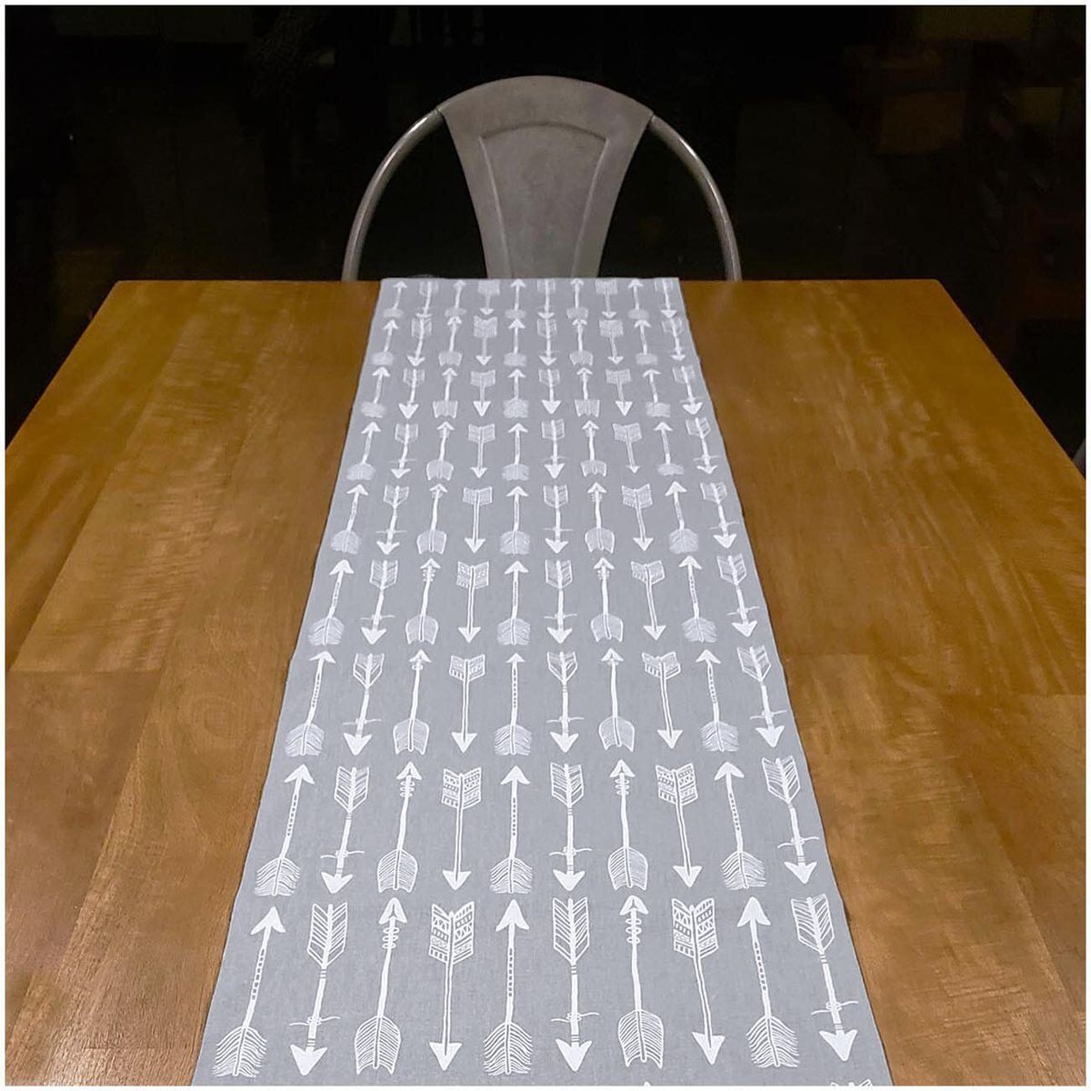 EL TWIST HOME - Camino de mesa Flechas Gray 35 x 233 cm