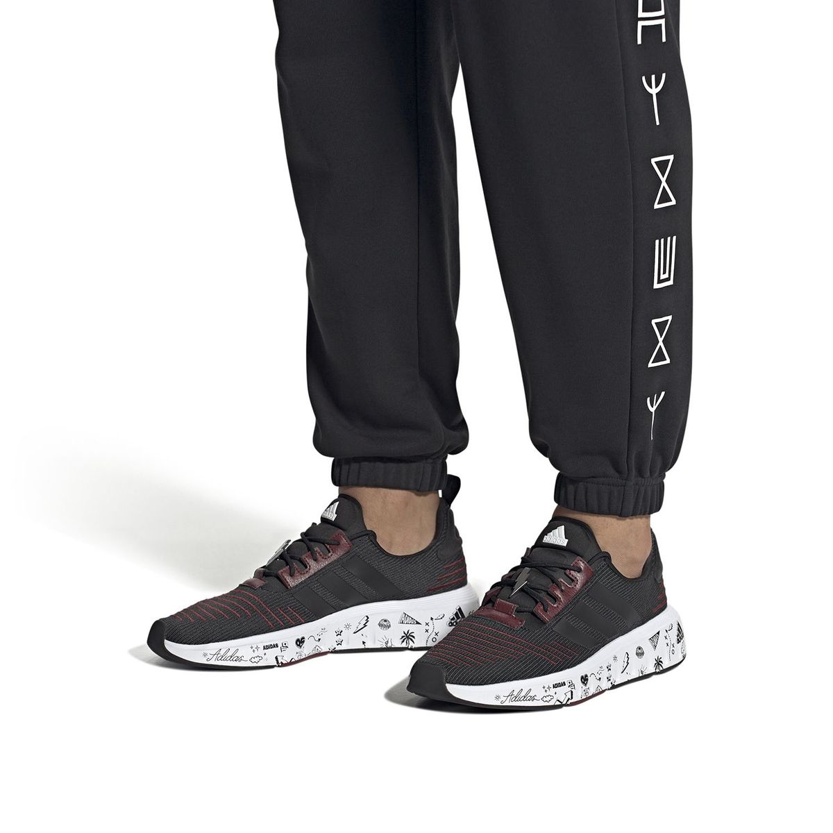 ADIDAS - Zapatillas Urbanas Hombre Adidas Swift Run 23