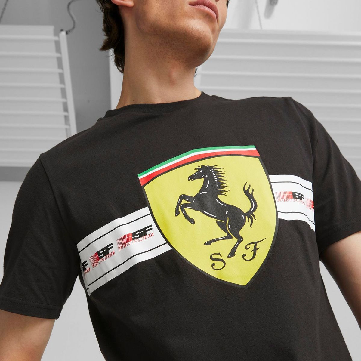 PUMA - Polo Deportivo Hombre Ferrari Race Heritage  Big Shield Tee