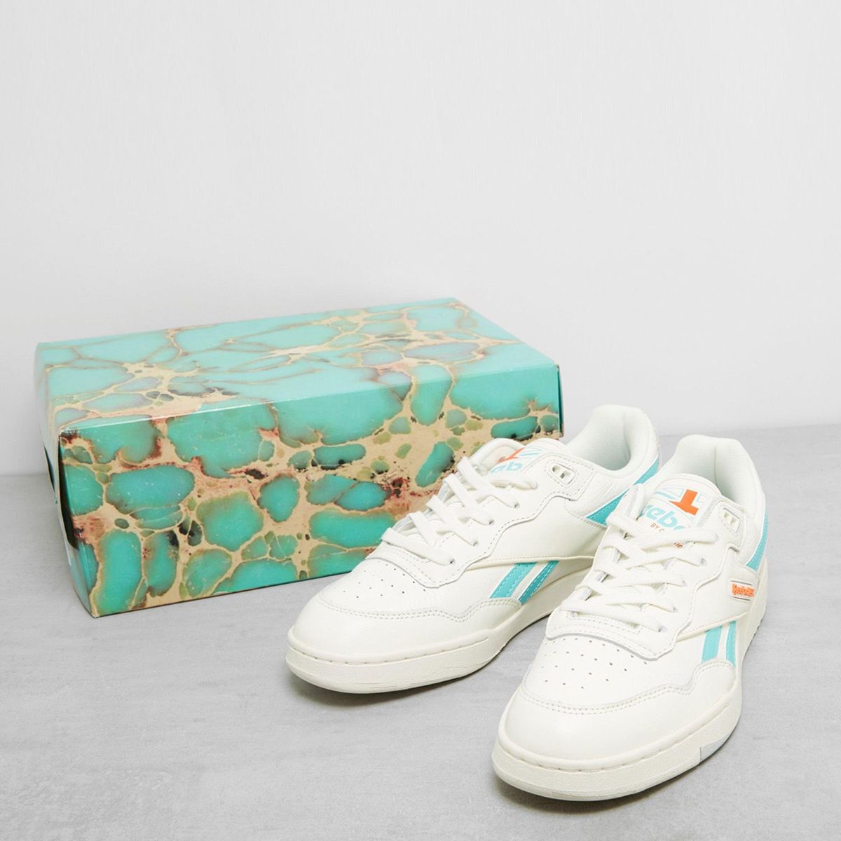 REEBOK - Zapatillas Urbanas Unisex Reebok Bb 4000 Ii - Cam Hicks 