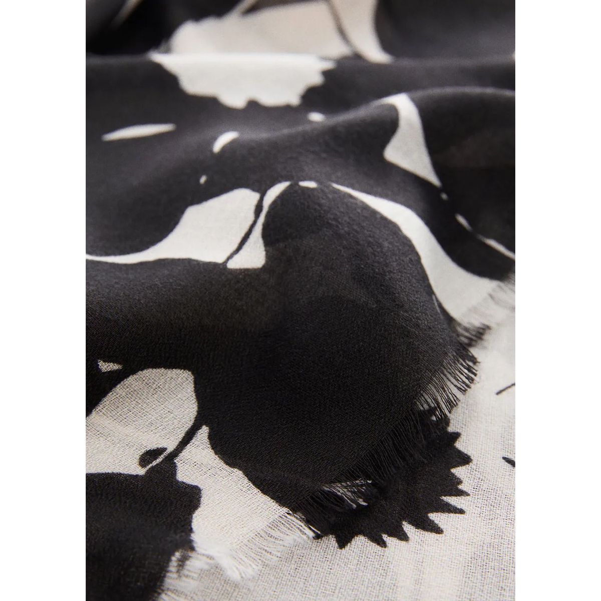 MANGO - Fular estampado bicolor