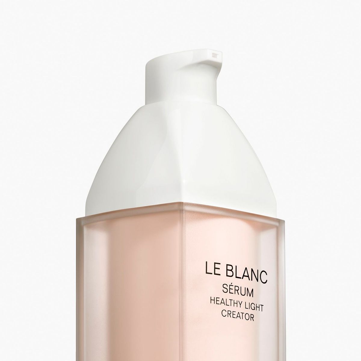 CHANEL - Chanel Le Blanc Sérum