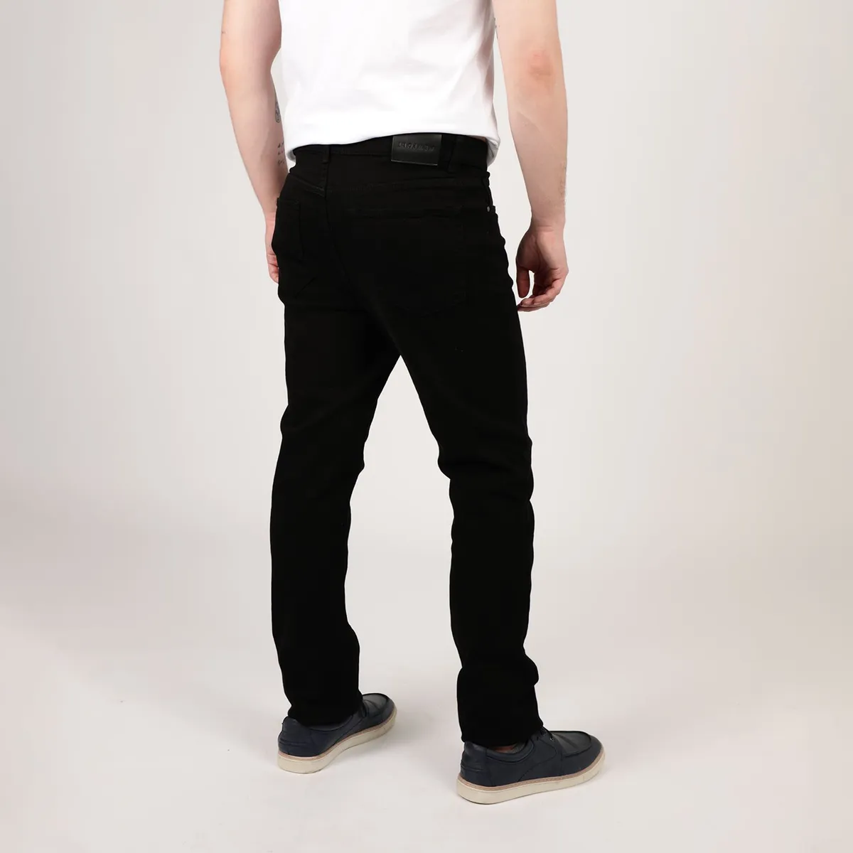 NEWPORT - Pantalón Jean Regular Hombre Newport