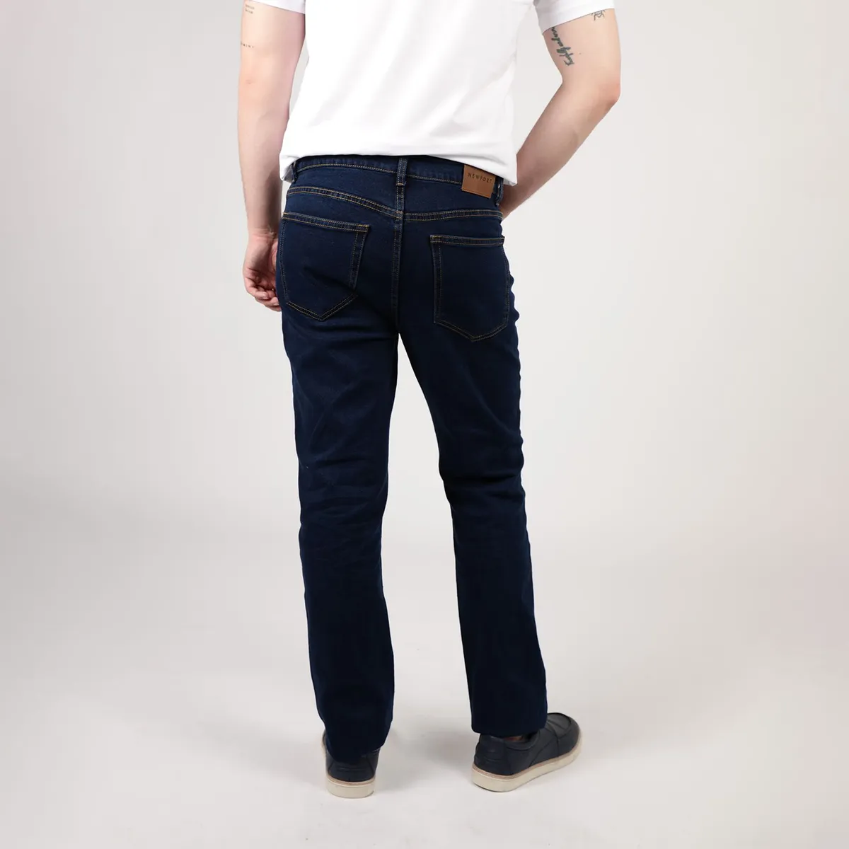 NEWPORT - Pantalón Jean Regular Hombre Newport