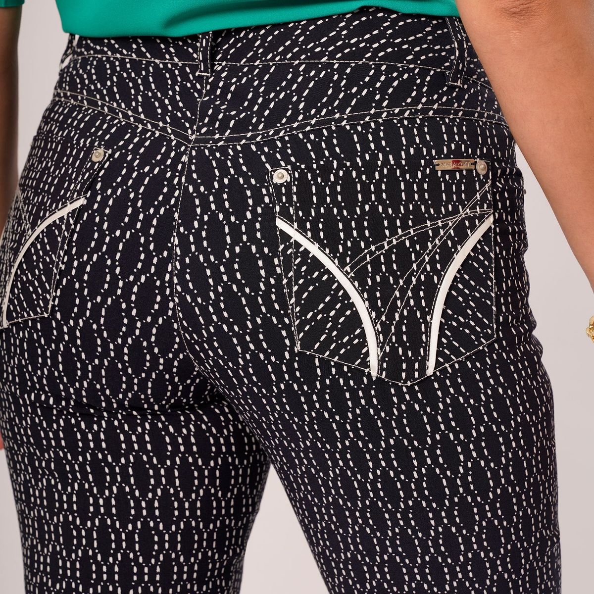 MAE ALCOTT - Pantalon Celeste Fmp24c02pa15