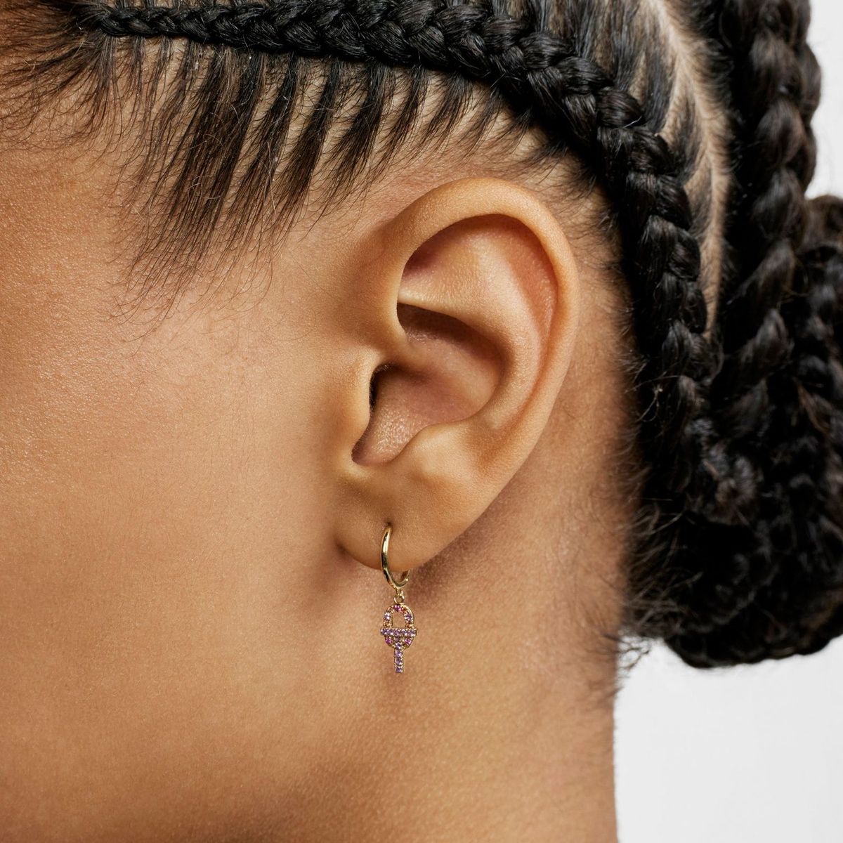 TOUS - Arete suelto de oro y gemas Manifiesto