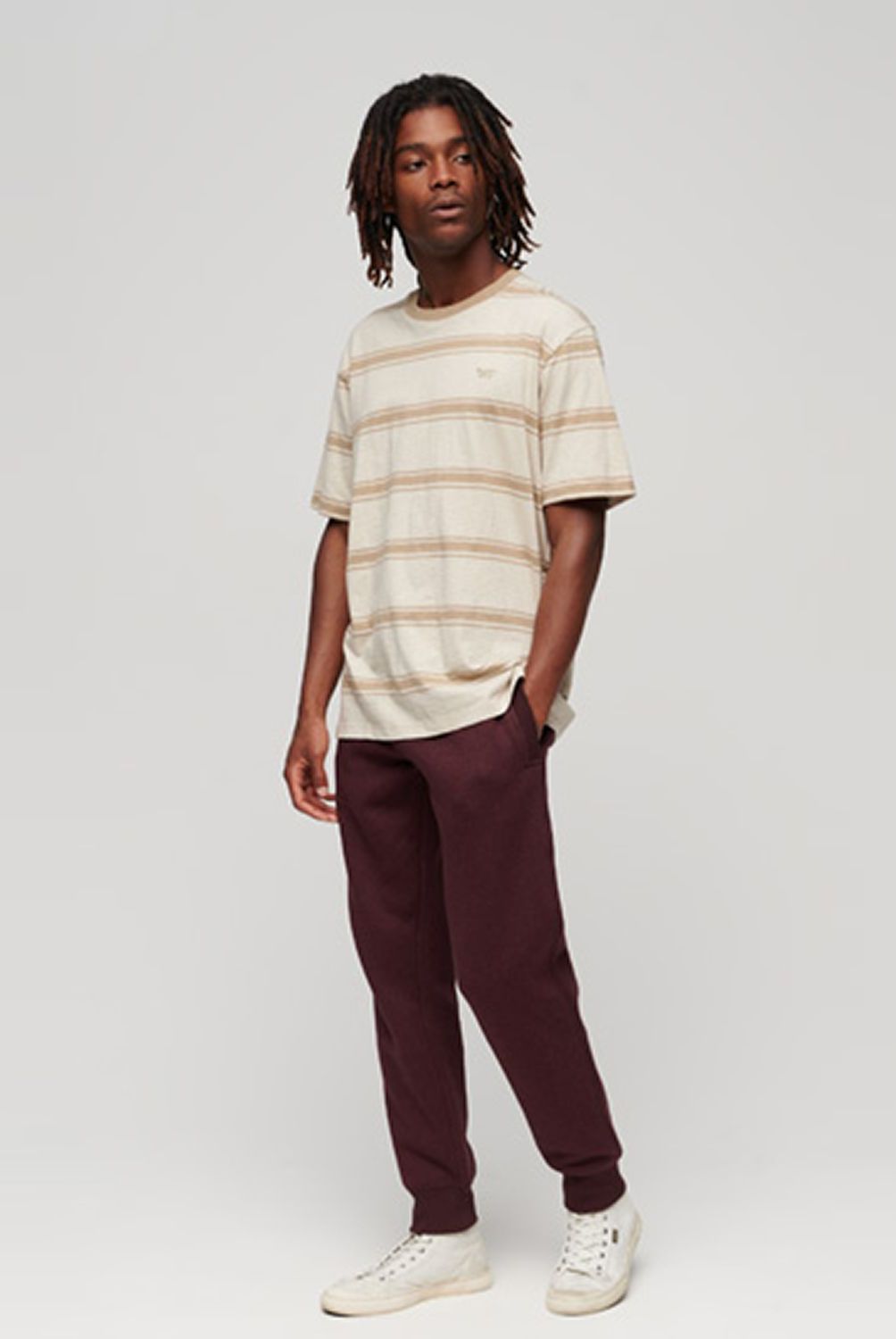 SUPERDRY - Jogger Hombre Superdry