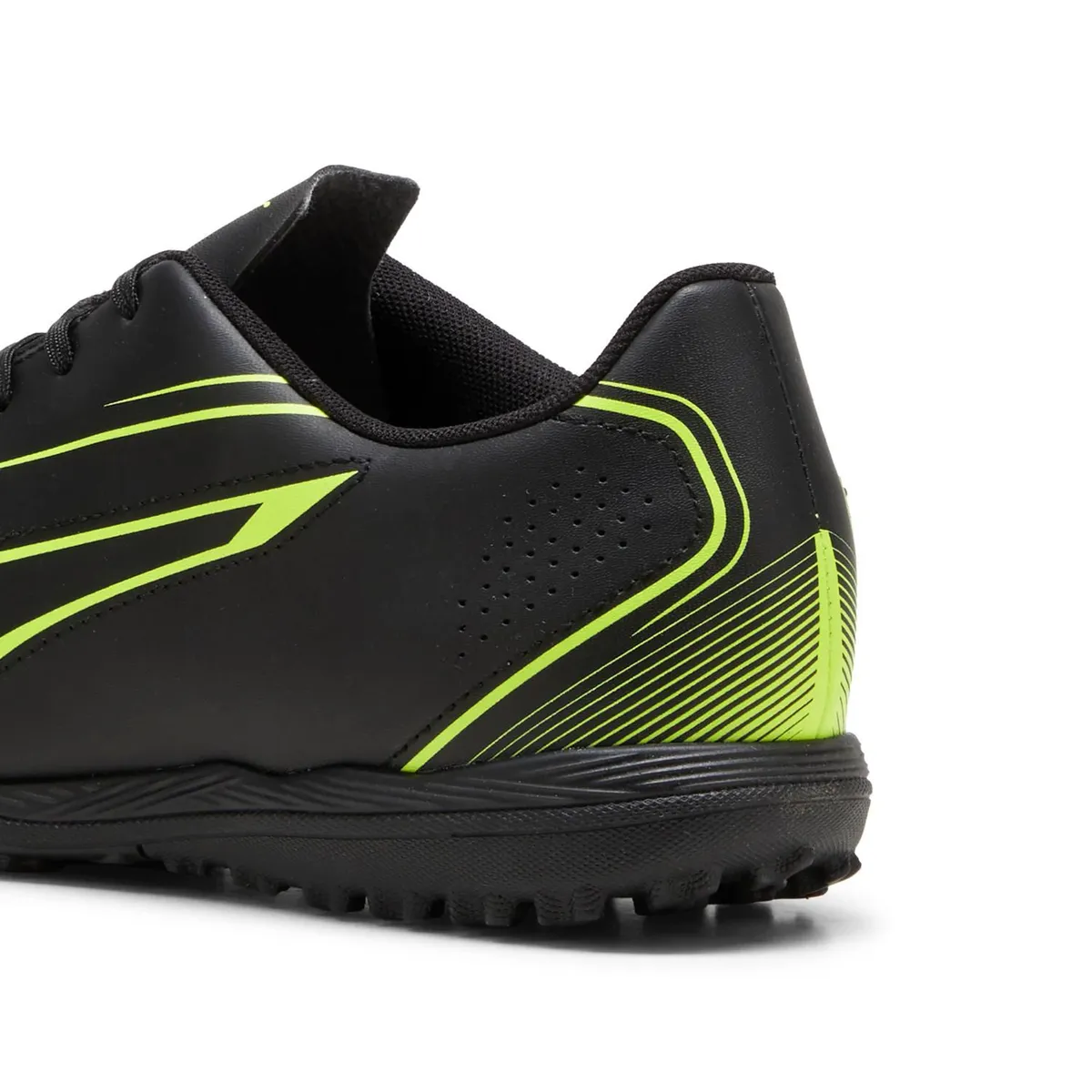 PUMA - Zapatilla De Fútbol Hombre Vitoria Tt Negro