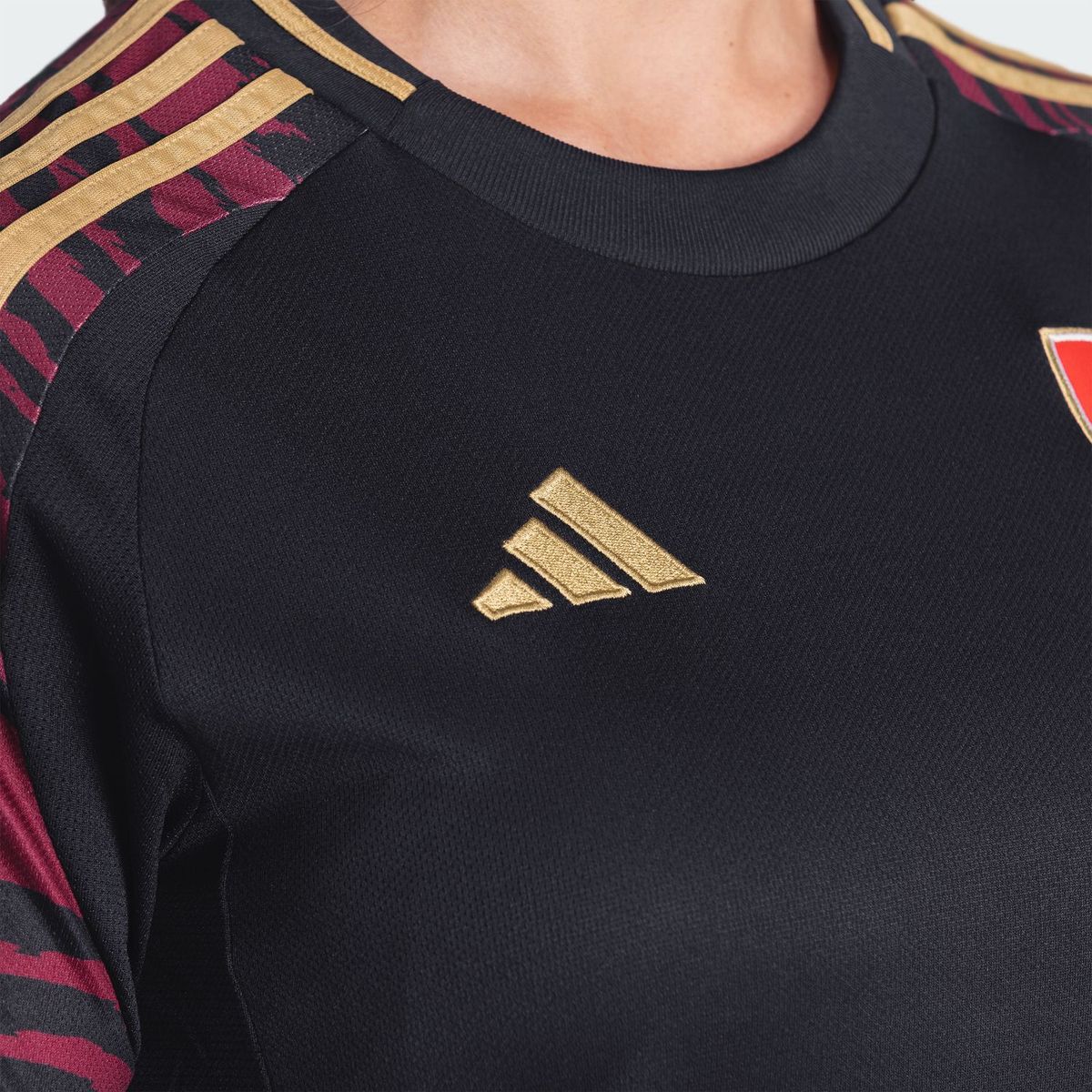 ADIDAS - Camiseta Oficial Mujer De Fútbol Perú 2024