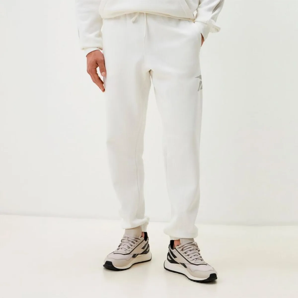 REEBOK - Pantalón Deportivo Hombre Reebok