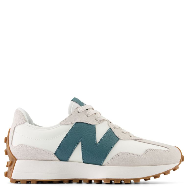 Kalinga Ashok New Balance 327 Black Energy Red Nike Pegasus Trail