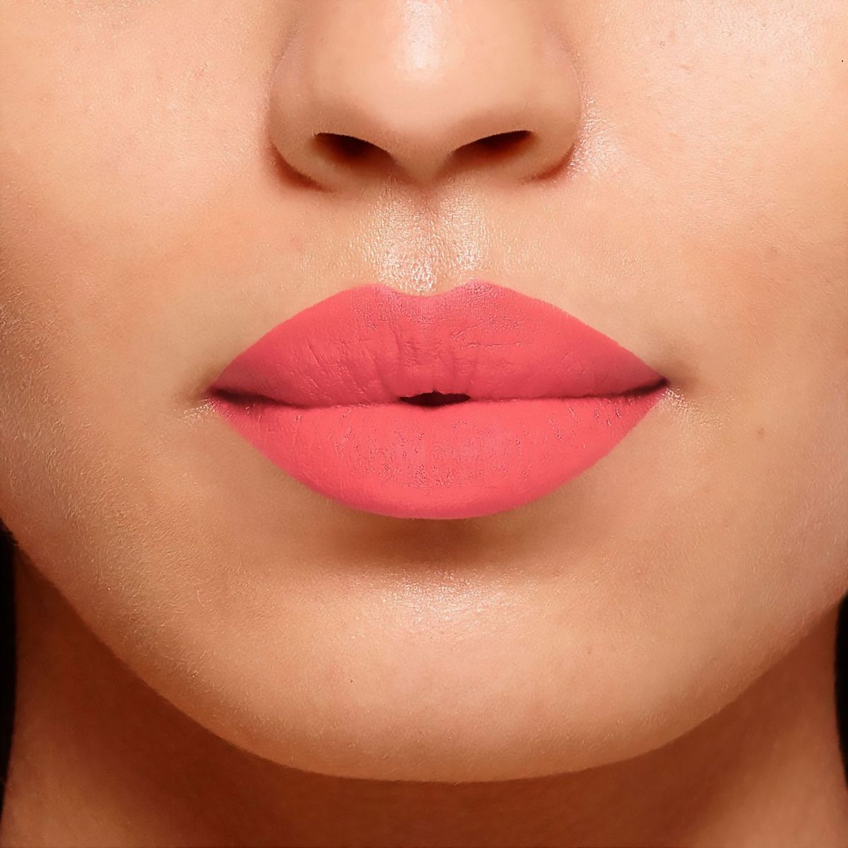 LOREAL PARIS - Colour Riche Volume Matte-163 Le Coral Irreverent